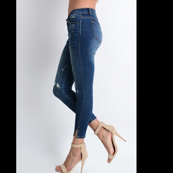 🌈 KanCan Destroyed Skinny Jeans - Picture 4 of 6